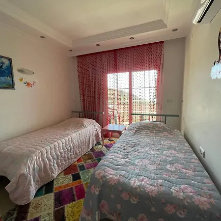 Διαμέρισμα Elit 4 *